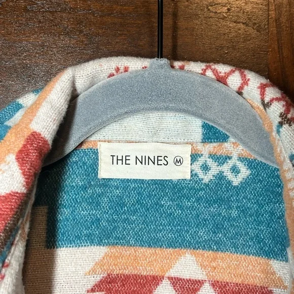 Southwestern Patterned Jacket Shirt Women’s Medium - Picture 3 of 7